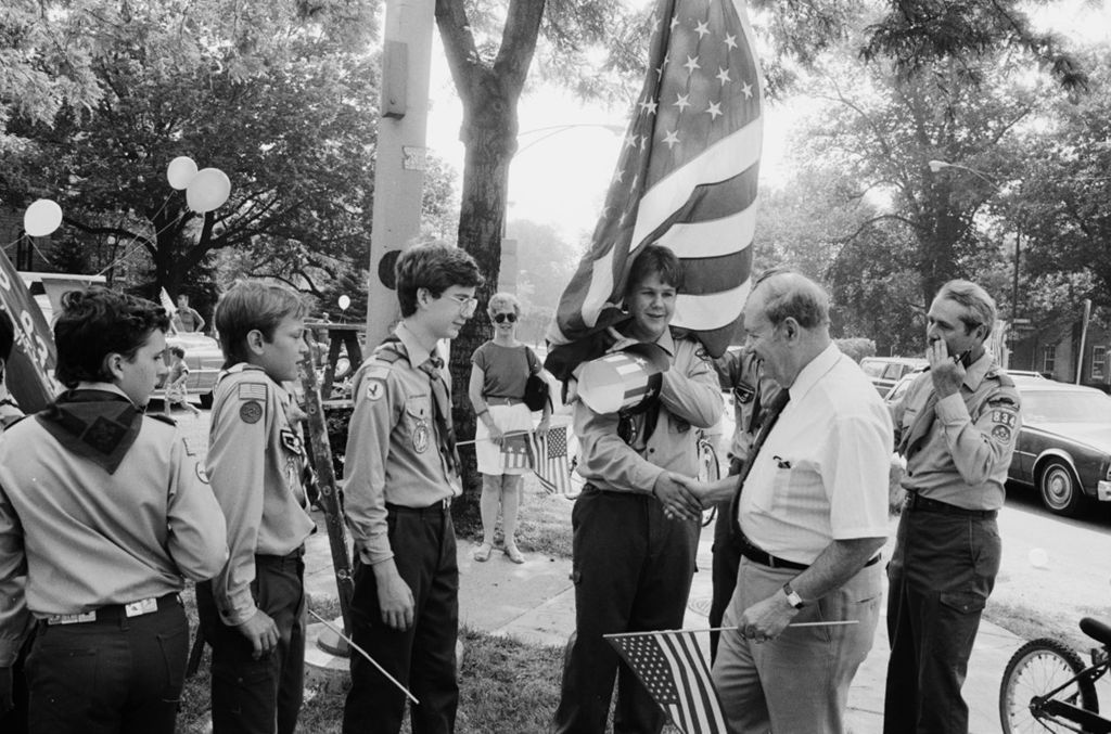 Congressman Frank Annunzio with boy scouts in July Fourth Edgebrook Parade