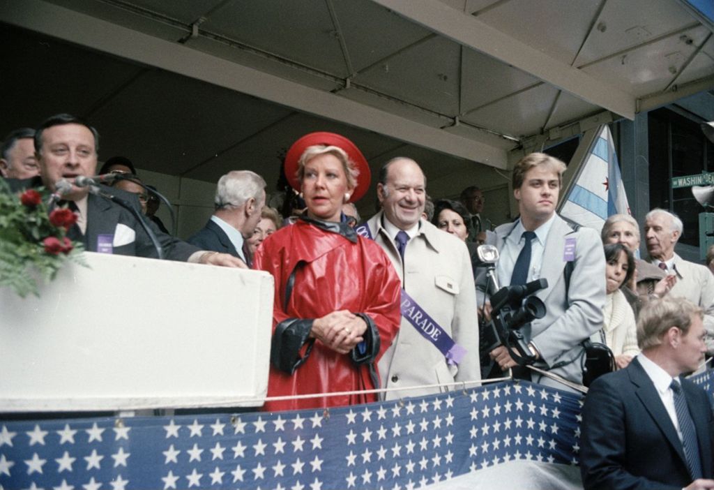 Jane Byrne and Congressman Frank Annunzio on reviewing stand