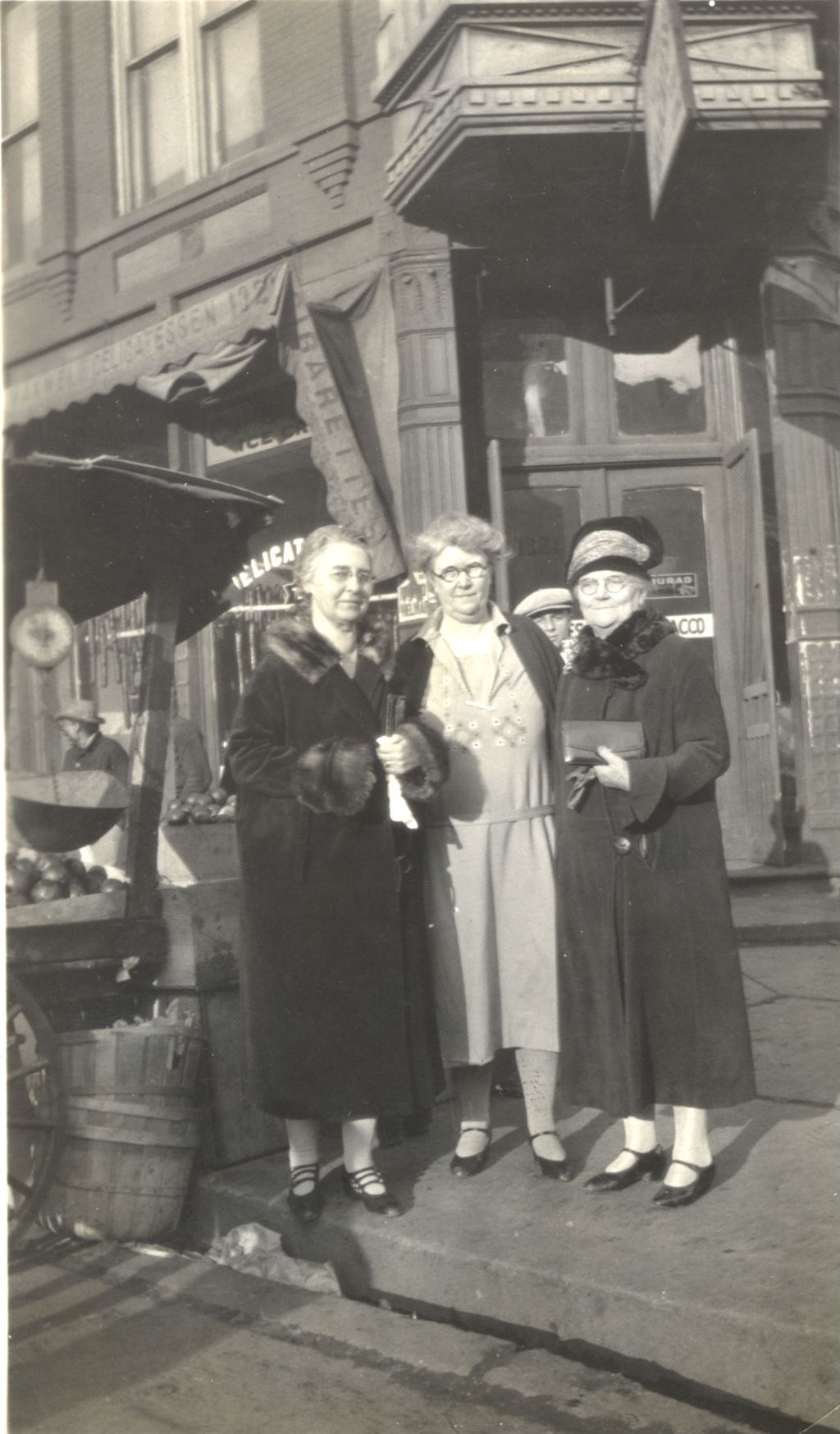 Anna Heistad with two other women