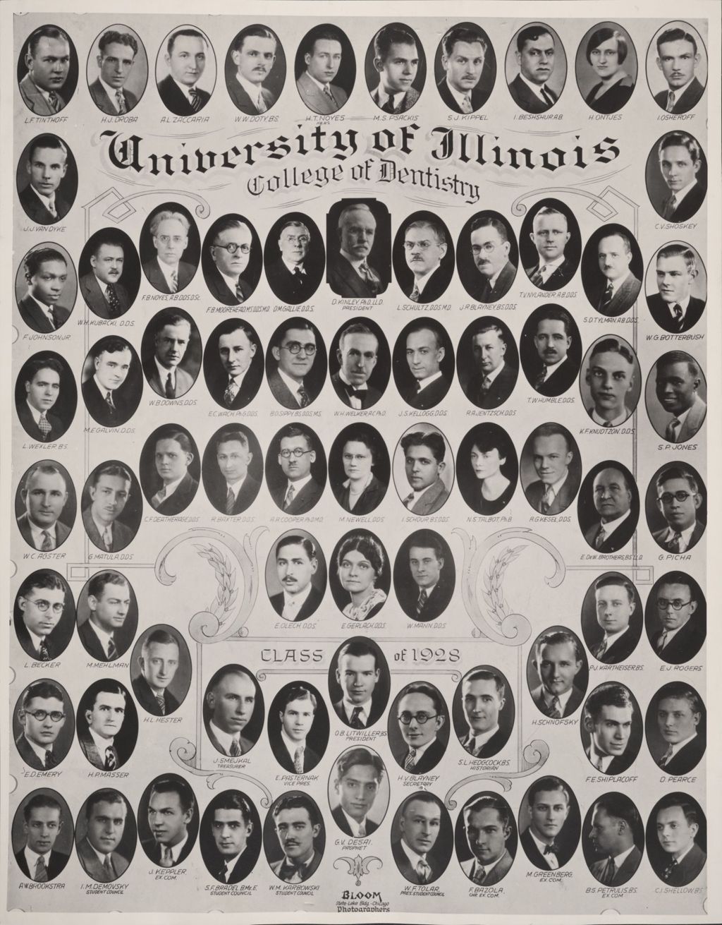 Miniature of 1928 graduating class, University of Illinois College of Dentistry