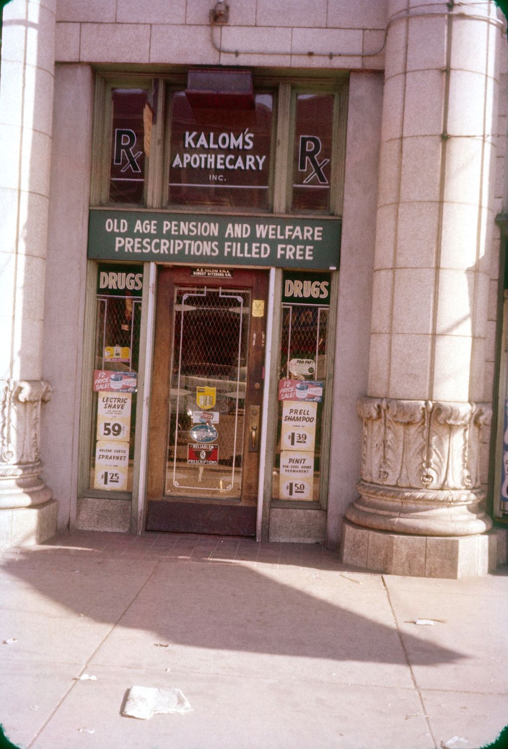 Miniature of Kalom Drugs, 12th Street and Central Park Avenue