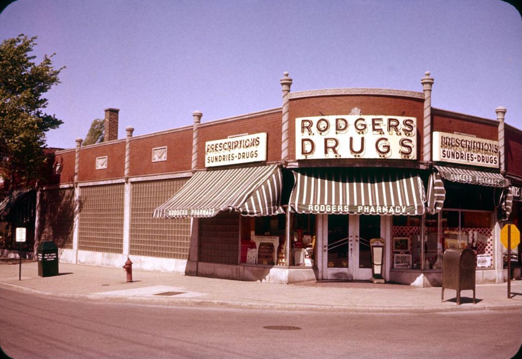 Rodgers Pharmacy, Hillgrove Avenue, La Grange