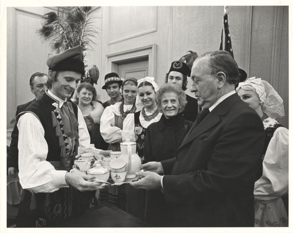 Miniature of Richard J. Daley accepts tea service from Ukrainian group