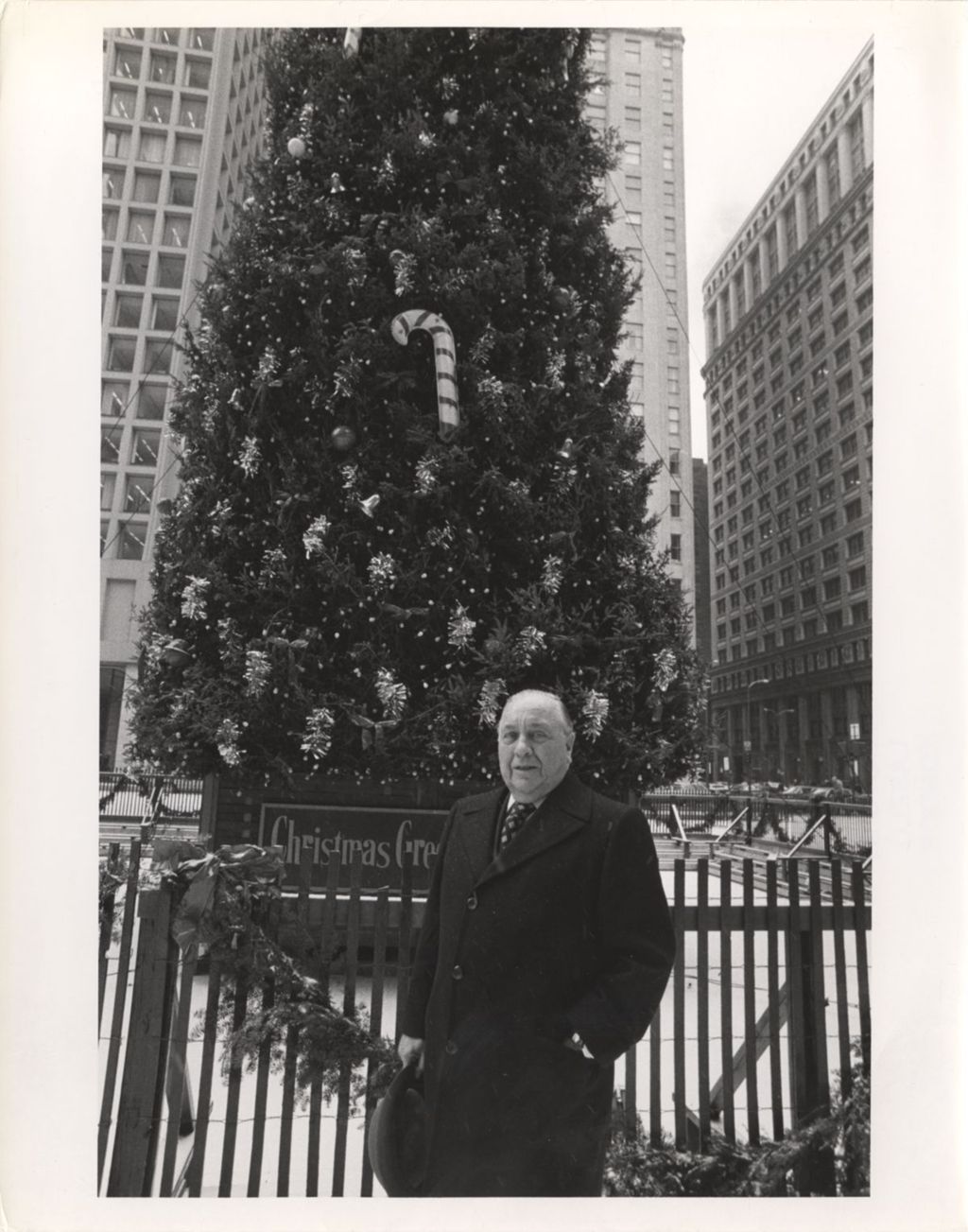 Richard J. Daley with Christmas tree, Civic Center Plaza