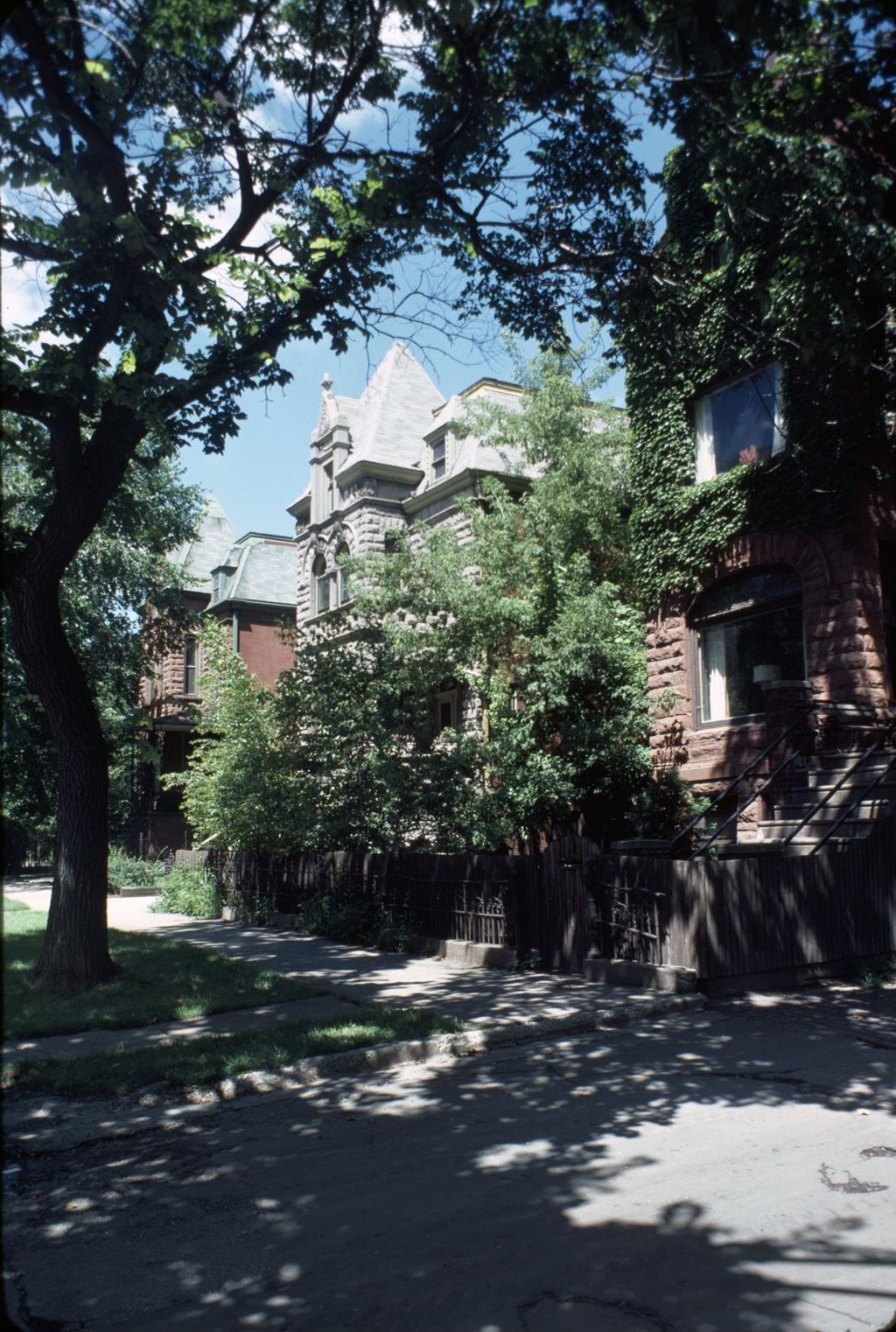 Houses, West Pierce Avenue