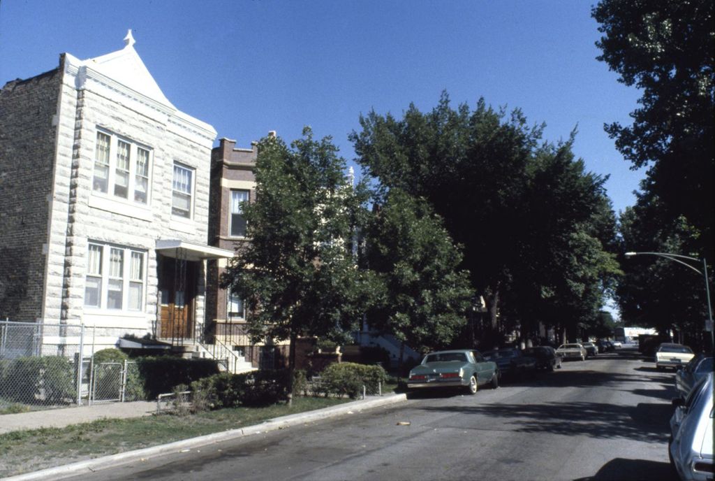 Miniature of Apartment houses, South Trumbull Avenue