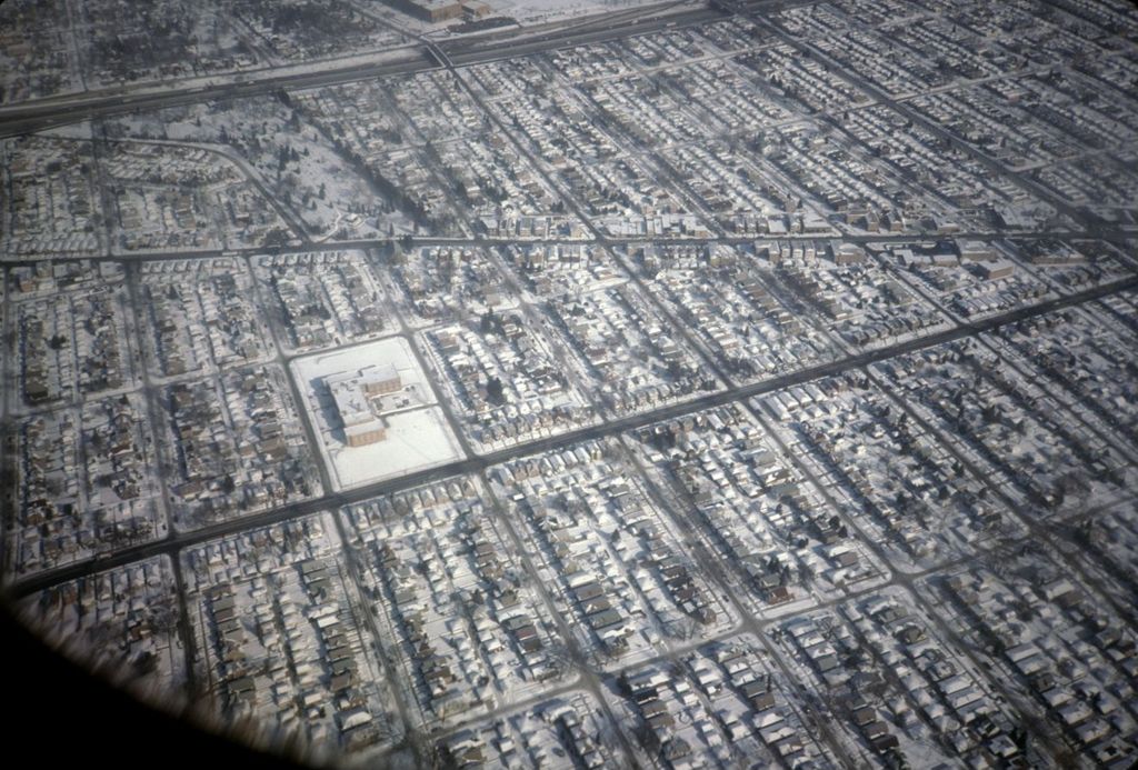 Miniature of West side of Chicago from the air