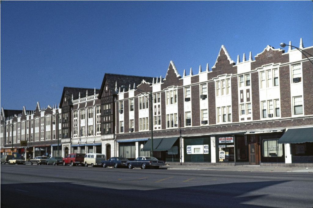 Apartment block with street-level retail, North Clark Street