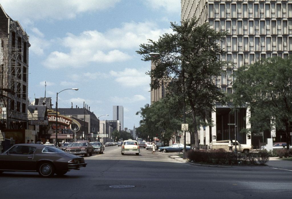Miniature of Chicago Avenue from North Michigan Avenue