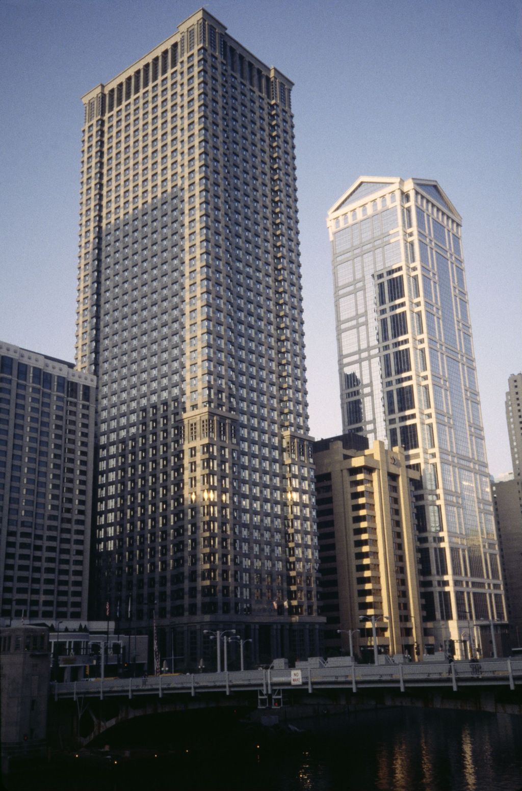 Leo Burnett Building and R. R. Donnelley Building