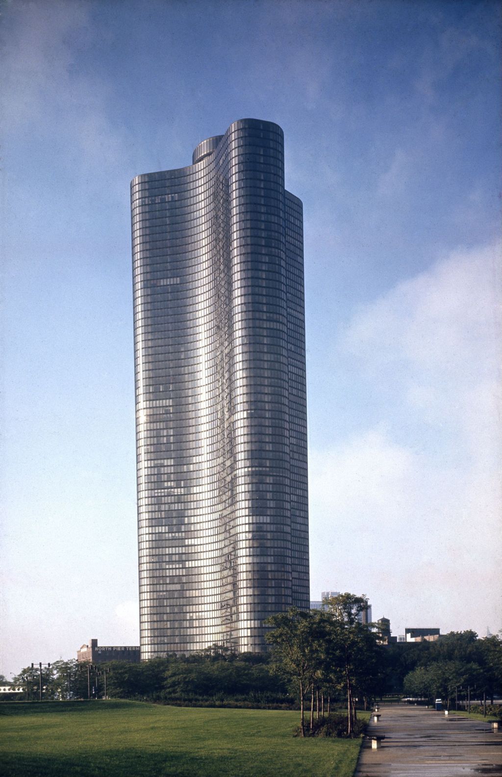 Miniature of Lake Point Tower