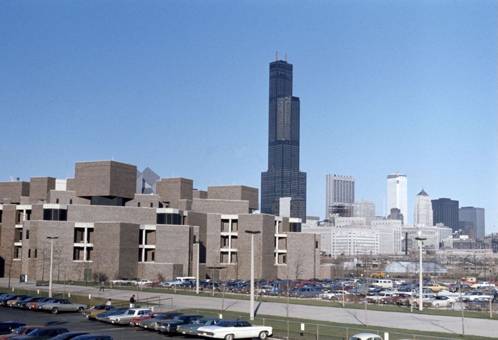 University of Illinois at Chicago, Science and Engineering South building (SES)