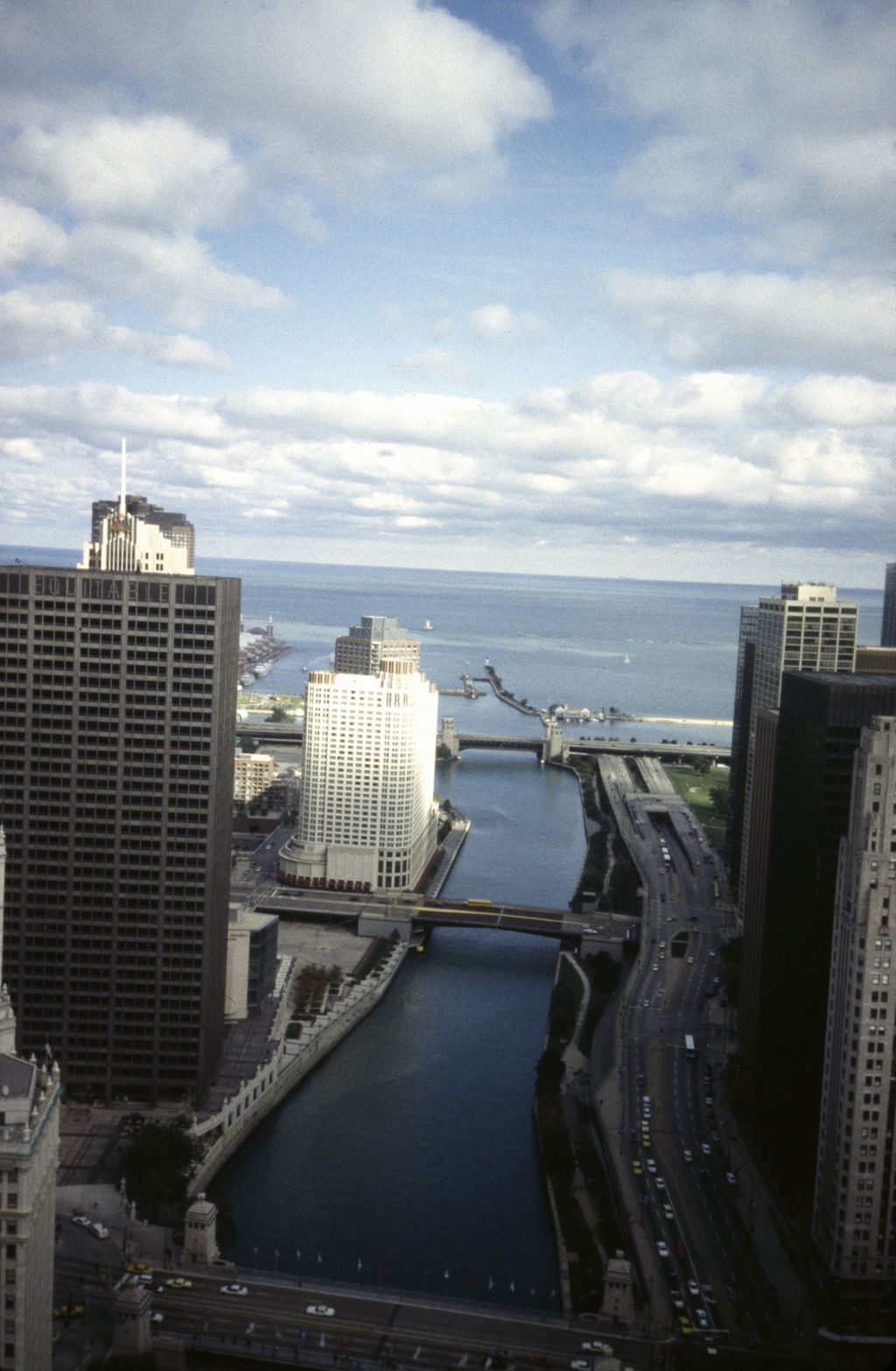 Chicago River towards Lake Michigan
