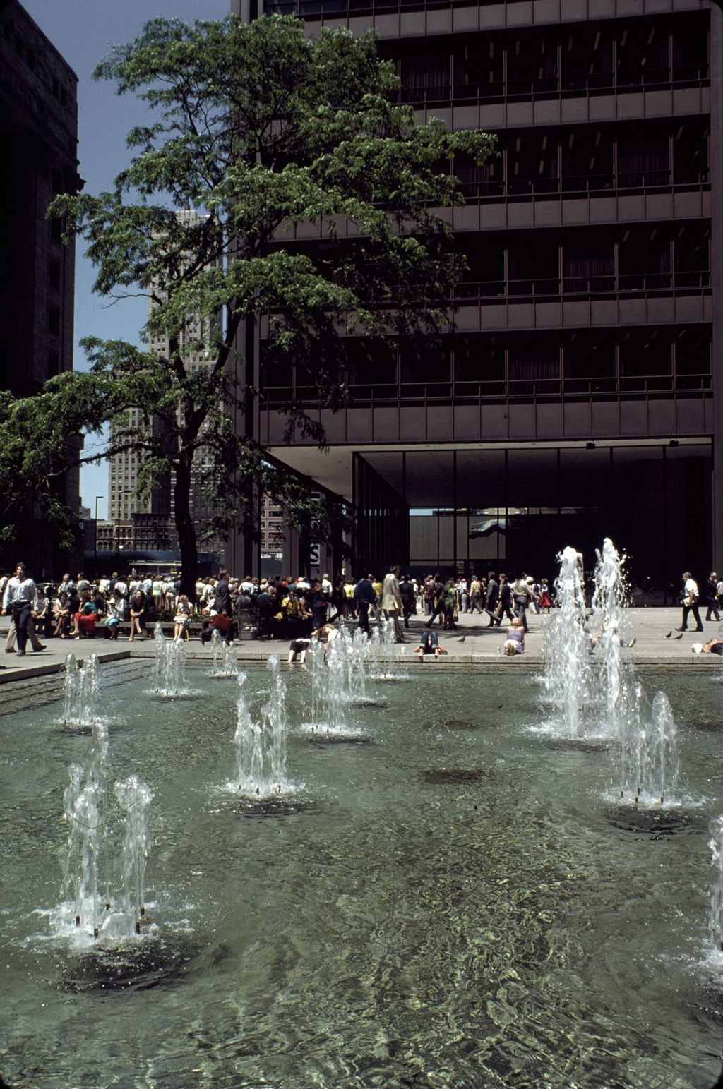 Miniature of Richard J. Daley Center plaza
