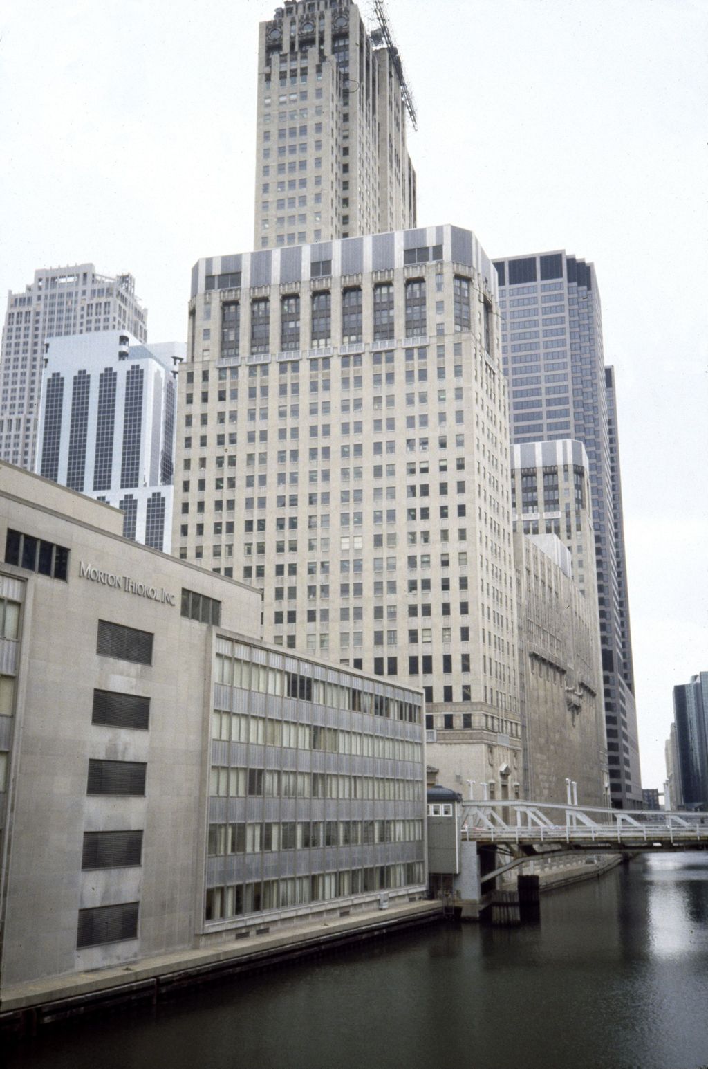 Buildings along the South Branch of the Chicago River