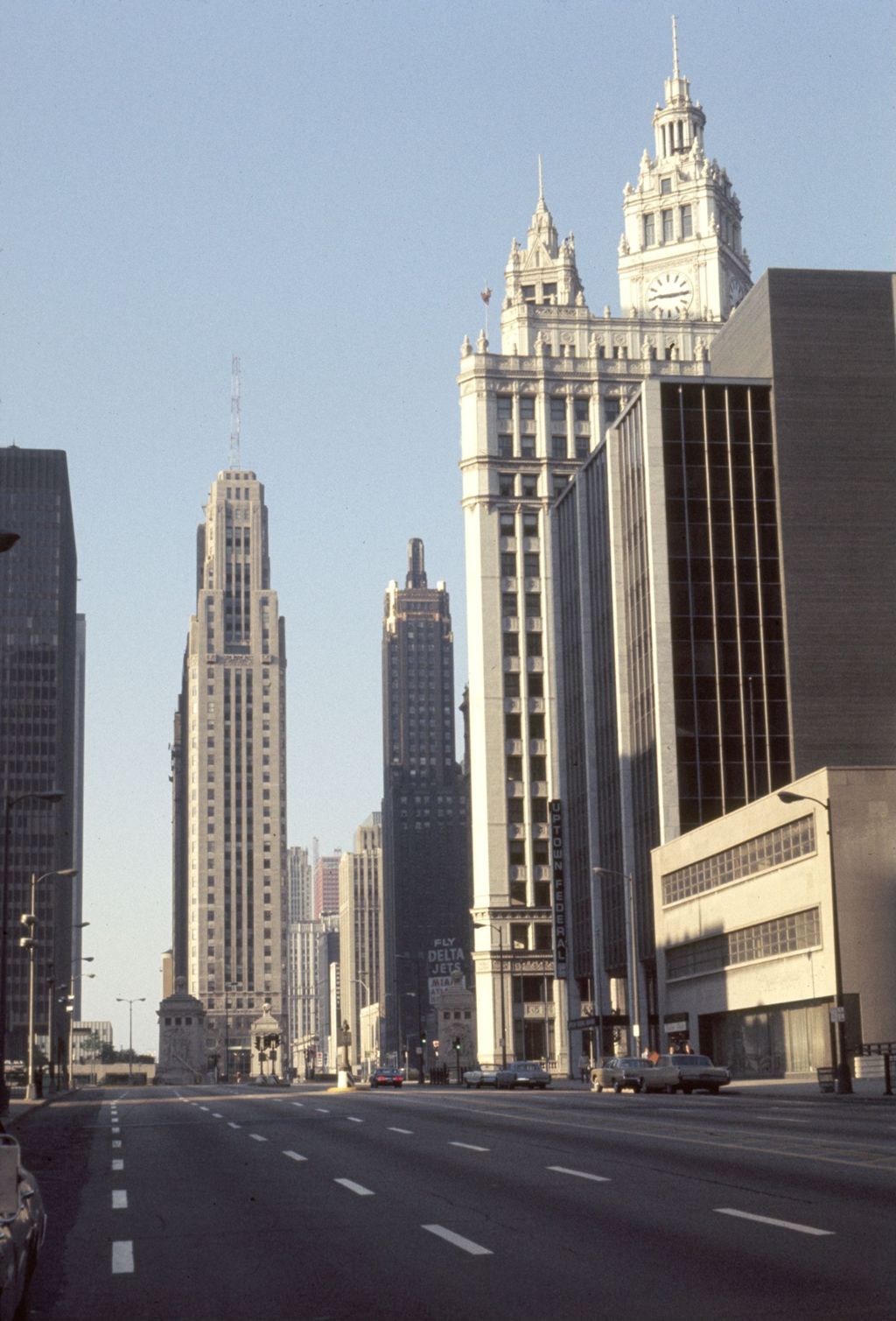North Michigan Avenue, view to south