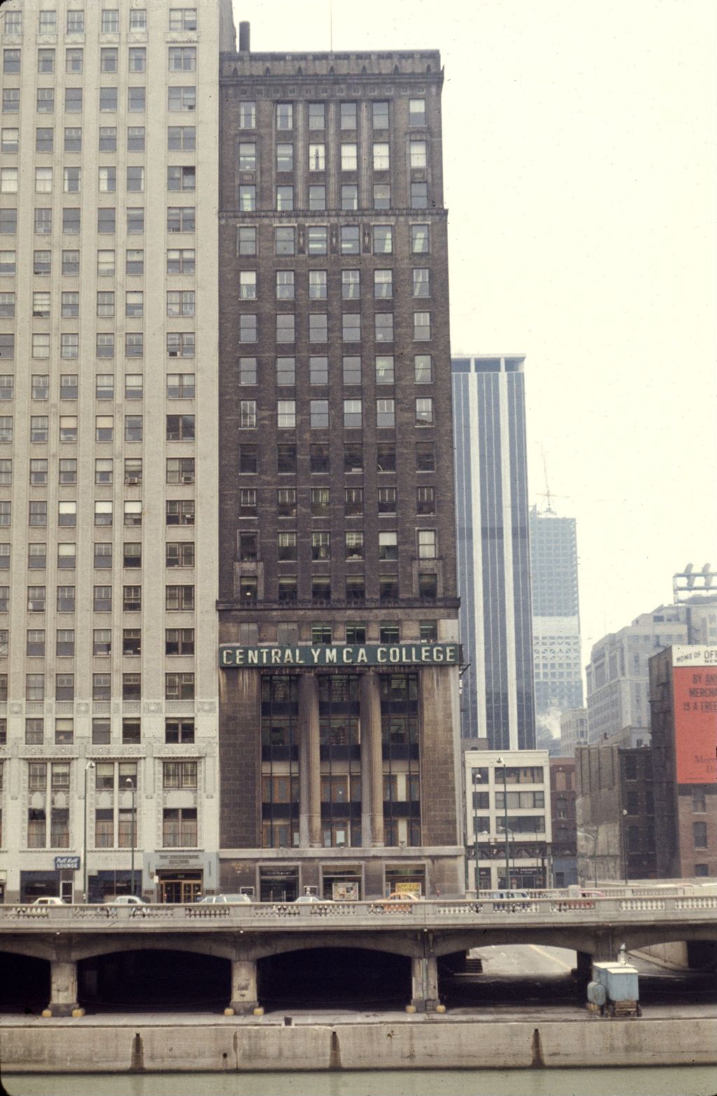 Miniature of Central YMCA College, West Wacker Drive