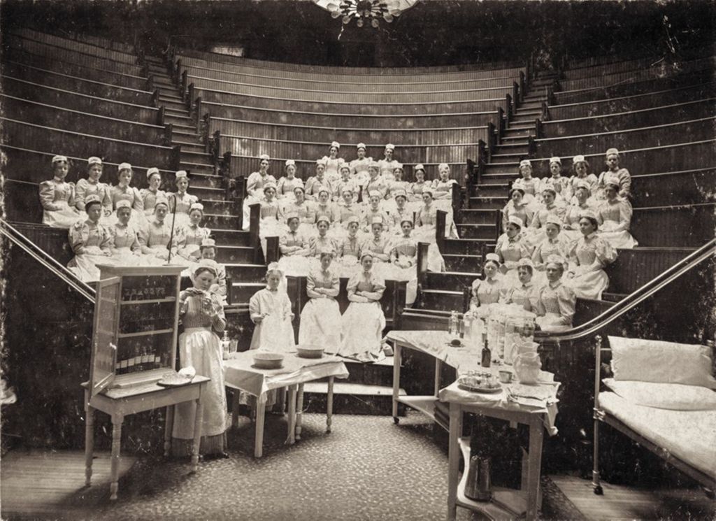 Miniature of Nursing students in class in amphitheatre