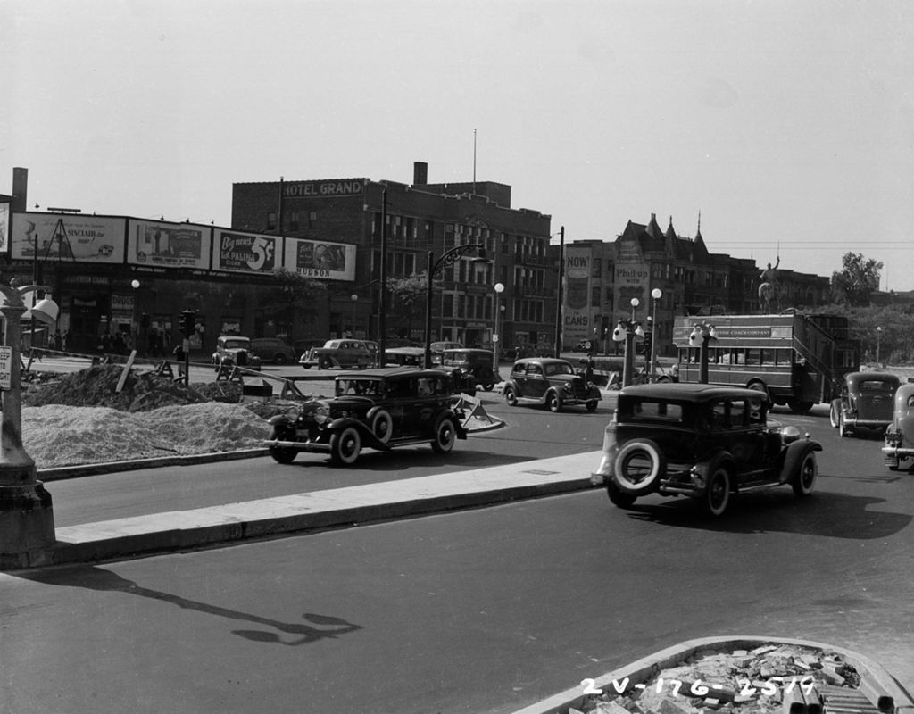 Traffic Intersection at South Parkway and 51st Street, Image 23