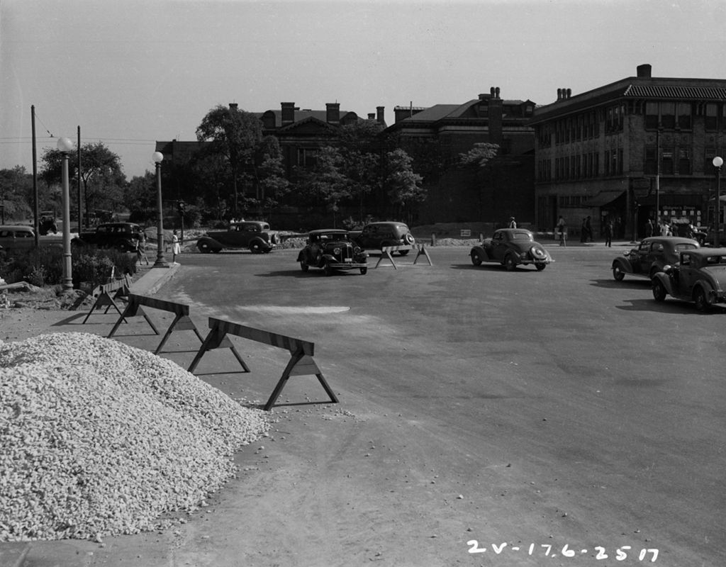 Traffic Intersection at South Parkway and 51st Street, Image 21