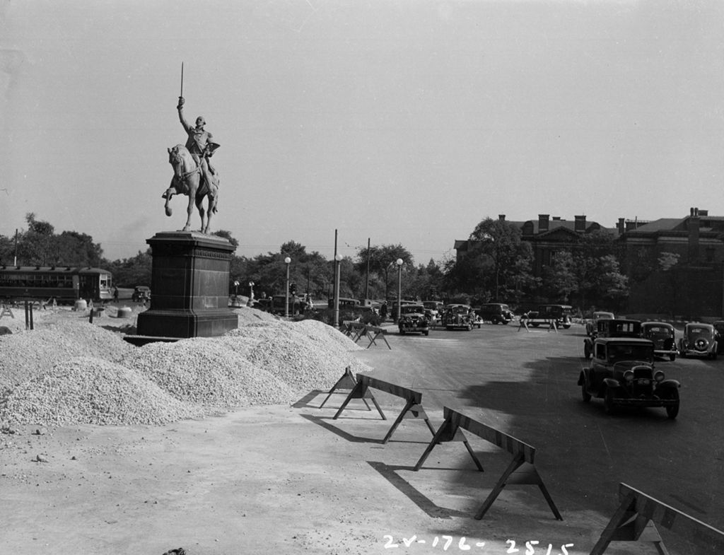 Traffic Intersection at South Parkway and 51st Street, Image 19