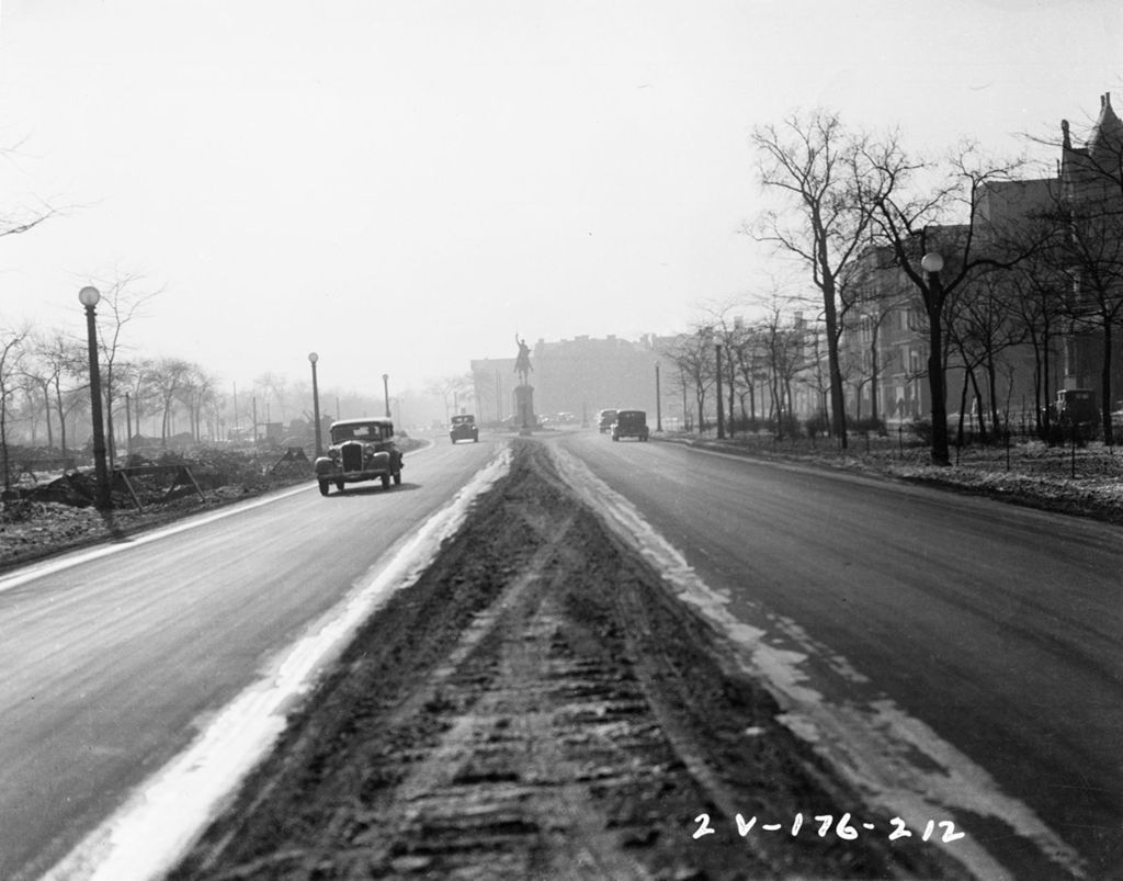Miniature of Traffic Intersection at South Parkway and 51st Street, Image 13