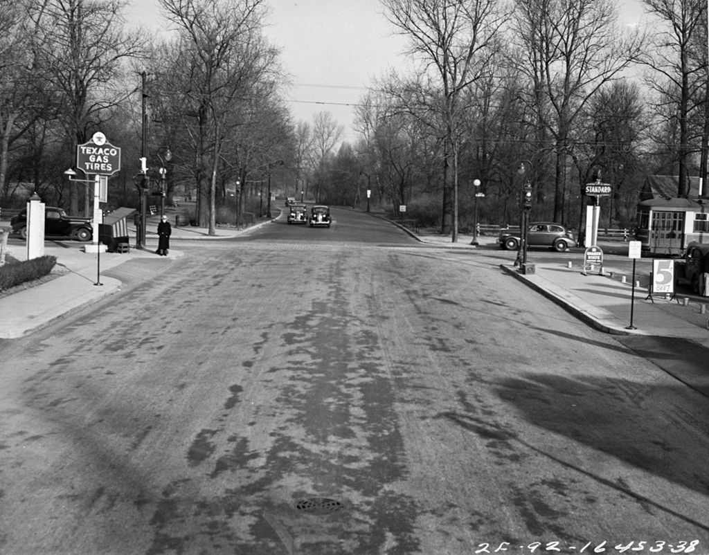 Traffic Intersection at Jeffery Ave. and 67th Street, Image 01