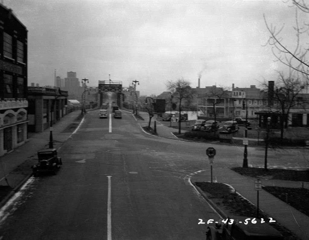 Traffic Intersection at Diversey Parkway and Logan, Image 08