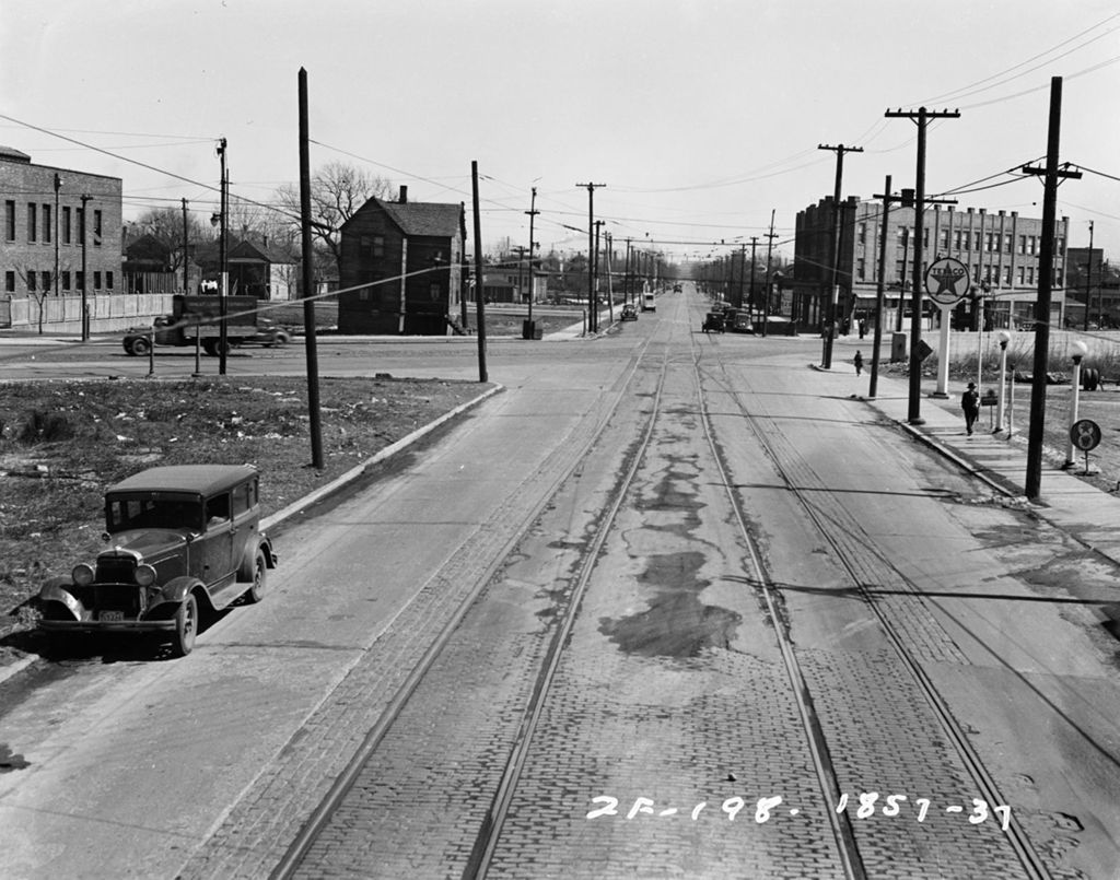 Traffic Intersection at Yates Ave and 87th Street, Image 06