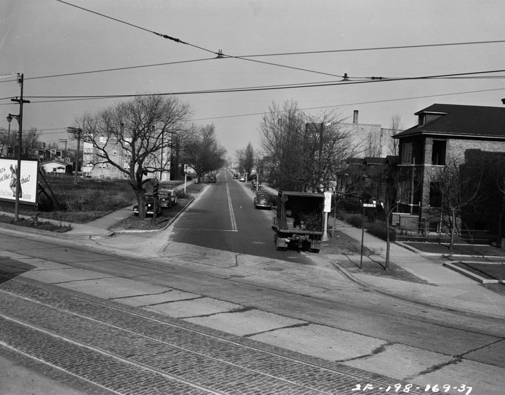 Miniature of Traffic Intersection at Yates Ave and 87th Street, Image 05