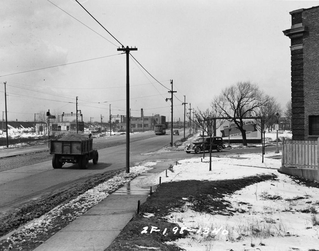 Miniature of Traffic Intersection at Yates Ave and 87th Street, Image 03