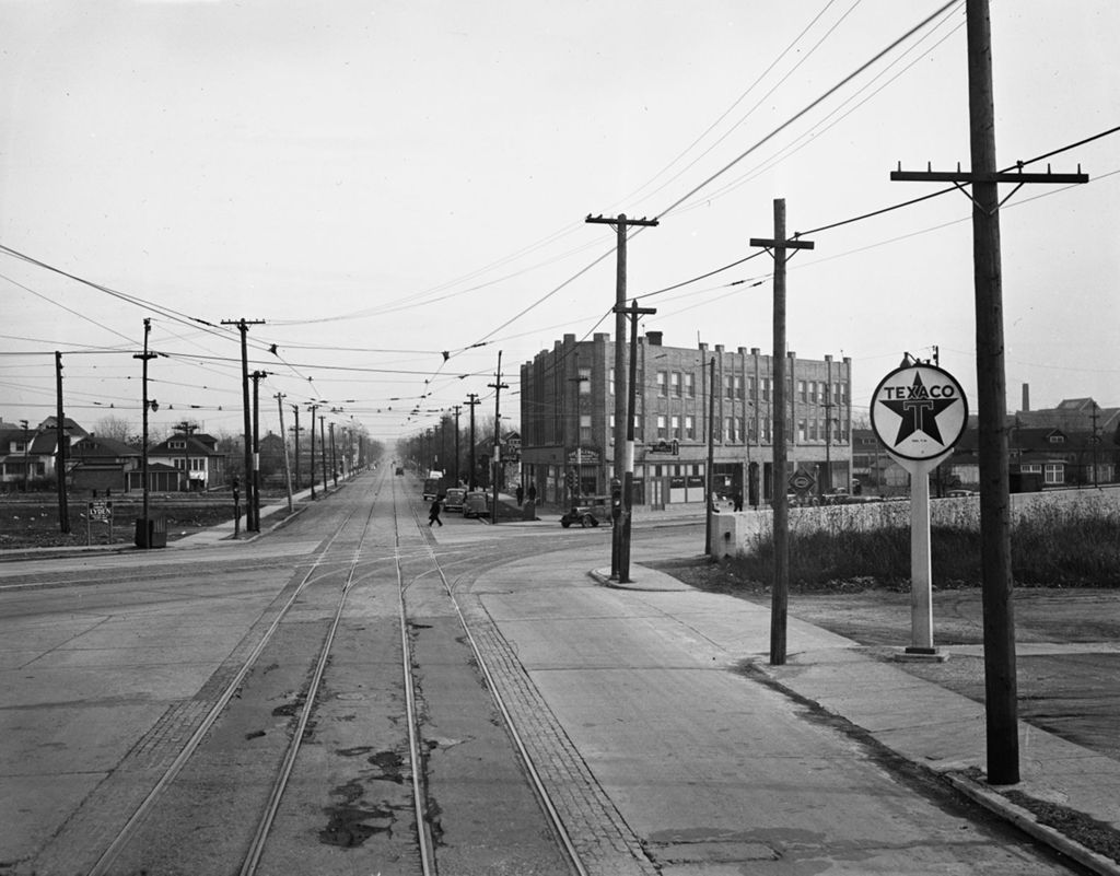 Miniature of Traffic Intersection at Yates Ave and 87th Street, Image 01