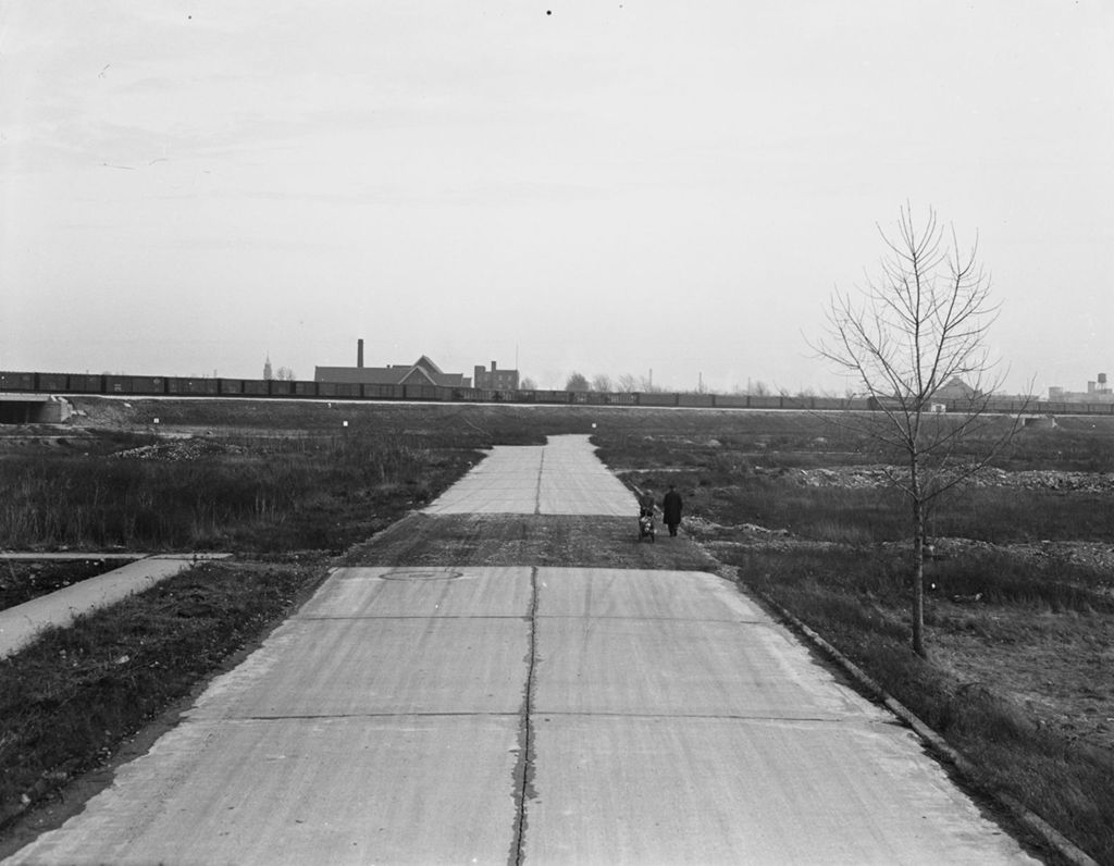Traffic Intersection at Yates Ave and 89th Street, Image 01