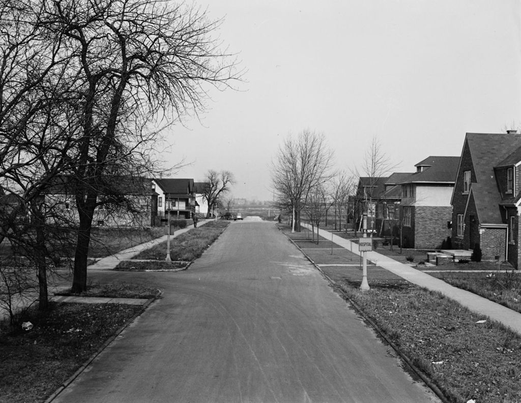 Traffic Intersection at Yates Ave and 92nd Street, Image 01