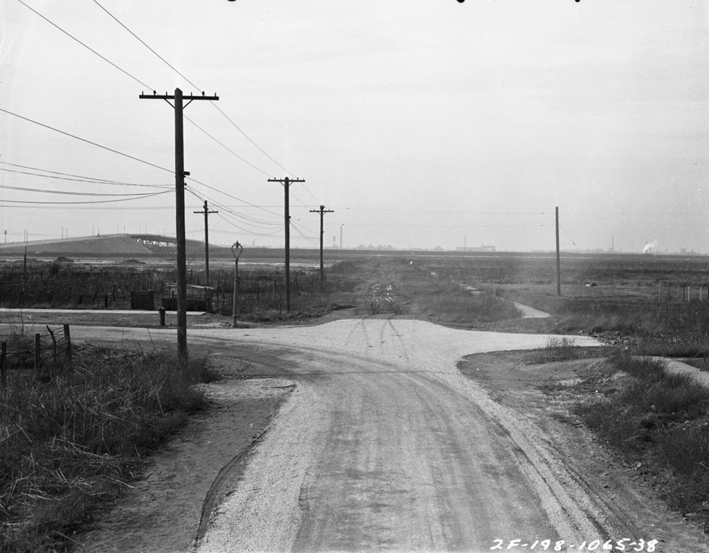 Traffic Intersection at Yates Ave and 102nd Street, Image 02