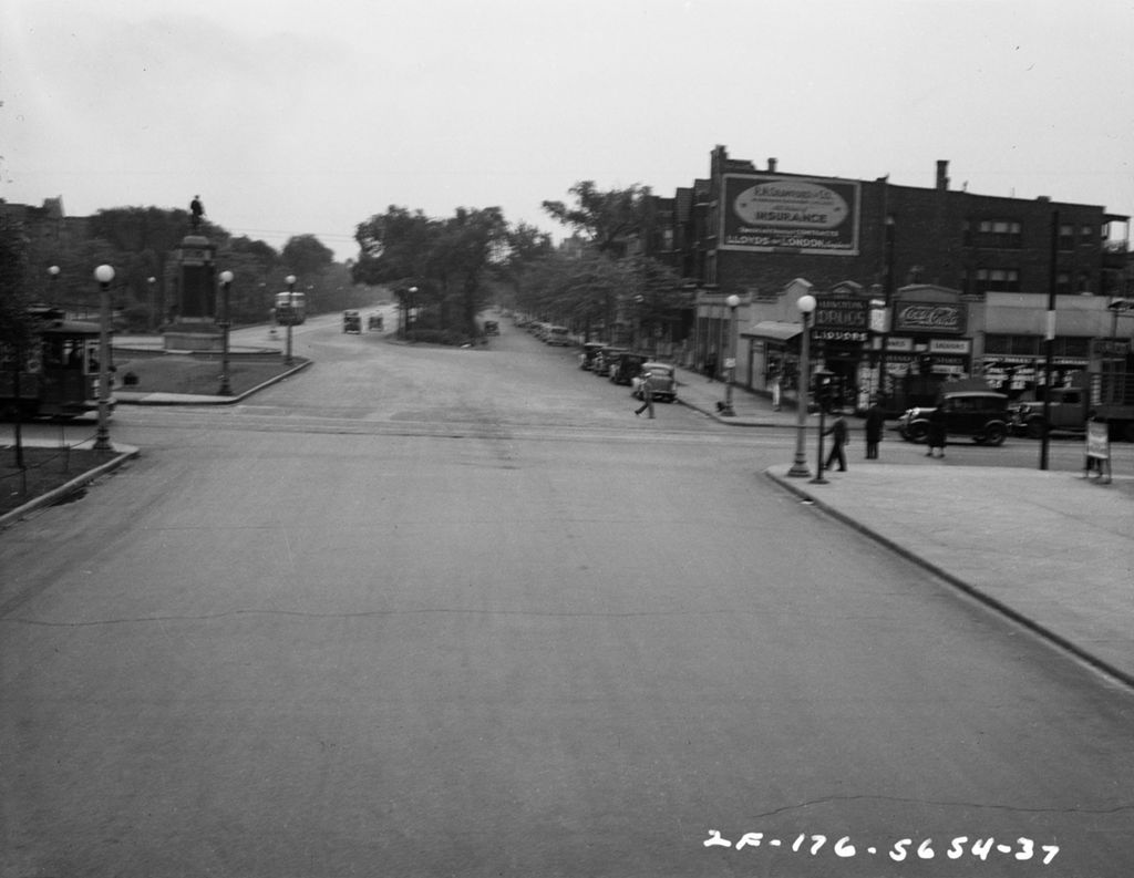 Traffic Intersection at South Parkway and 35th Street, Image 04