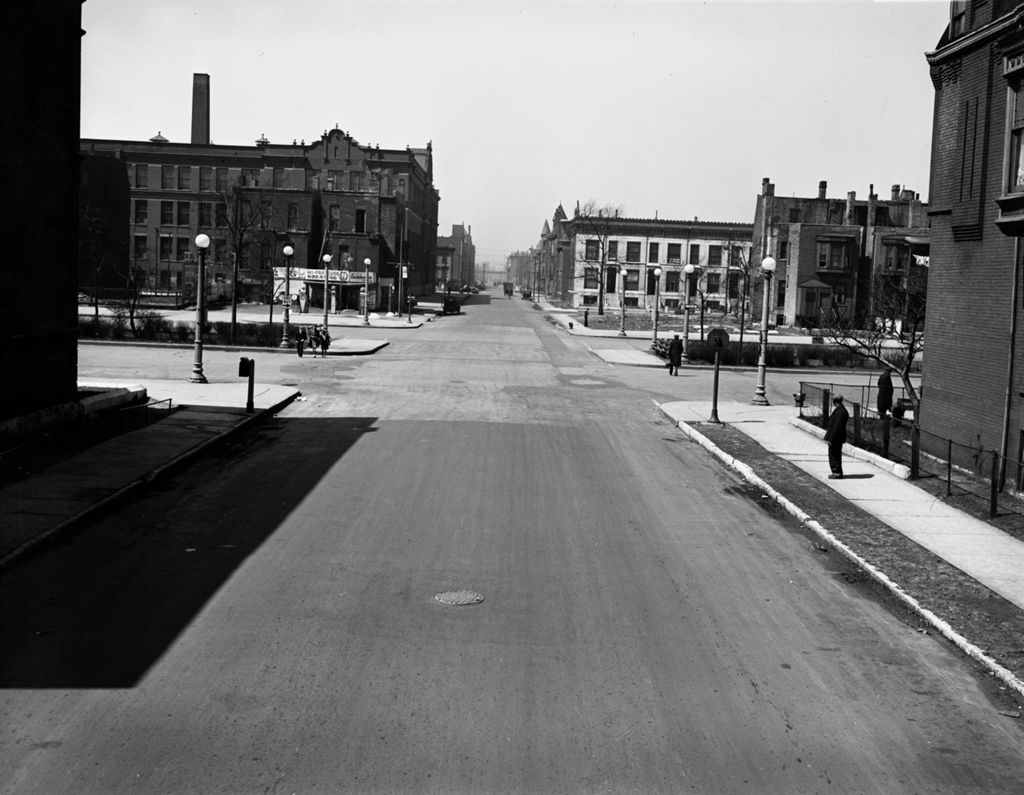 Traffic Intersection at South Parkway and 32nd Street, Image 02