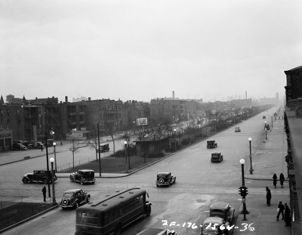 Traffic Intersection at South Parkway and 35th Street, Image 02