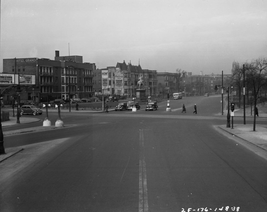 Traffic Intersection at South Parkway and 51st Street, Image 07