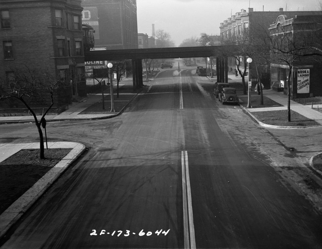 Miniature of Traffic Intersection at Sheridan Road and Wilson, Image 06