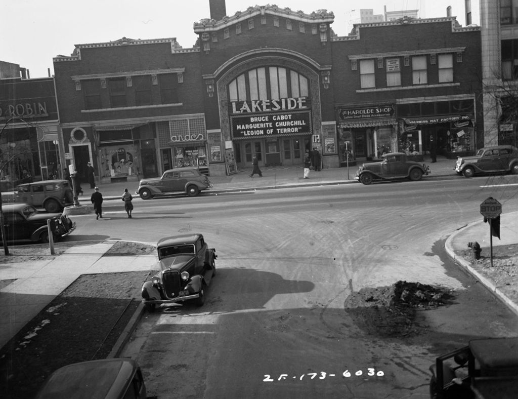 Miniature of Traffic Intersection at Sheridan Road and Lakeside, Image 02