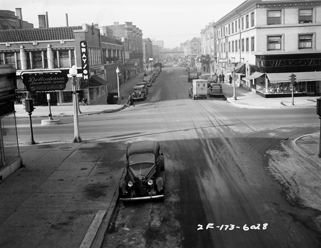 Miniature of Traffic Intersection at Sheridan Road and Leland Ave, Image 03