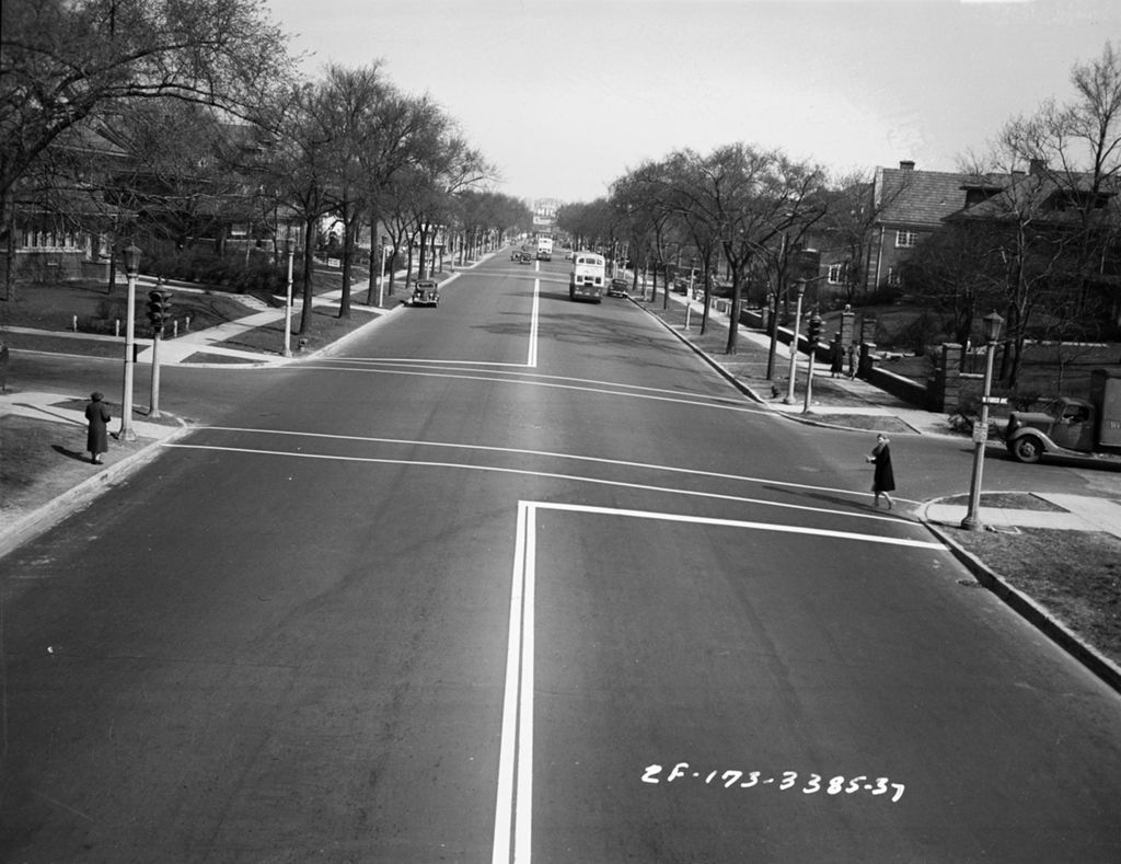 Traffic Intersection at Sheridan Road and Fargo, Image 03