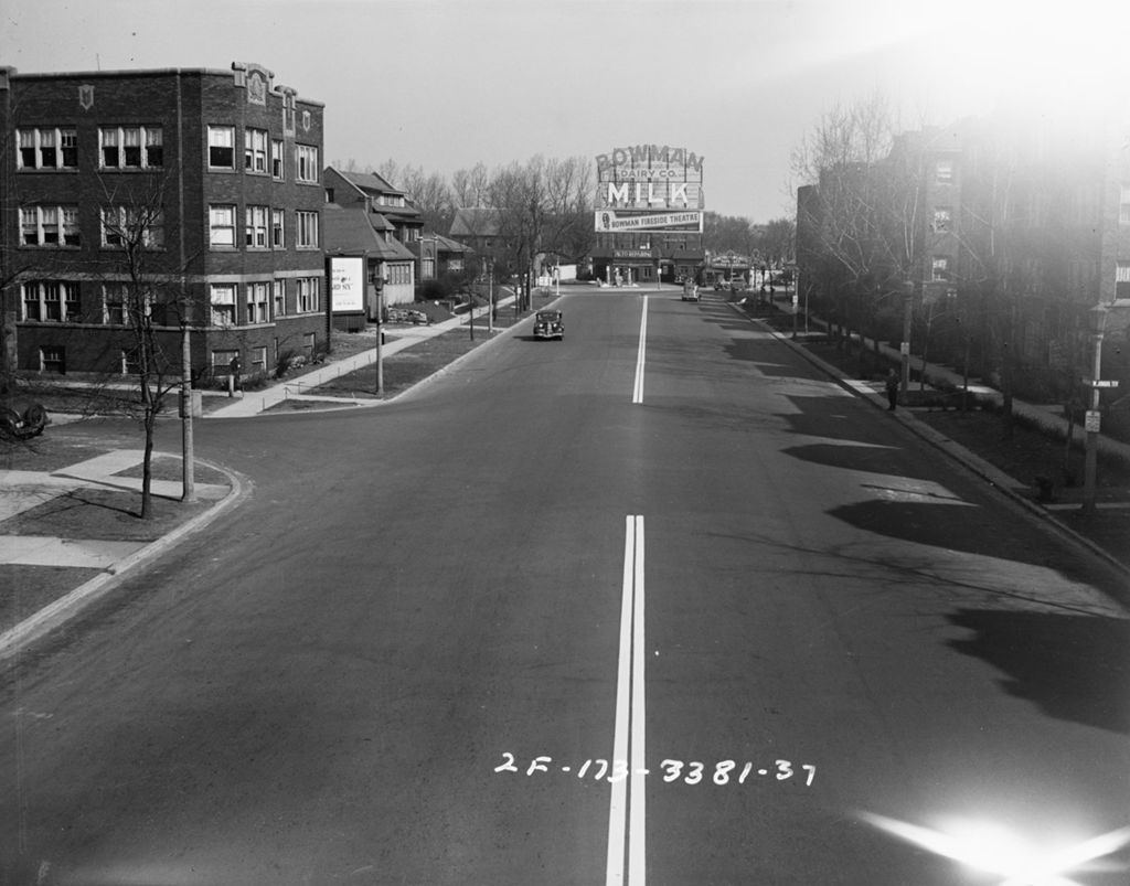 Traffic Intersection at Sheridan Road and Jonquil Terrace, Image 02