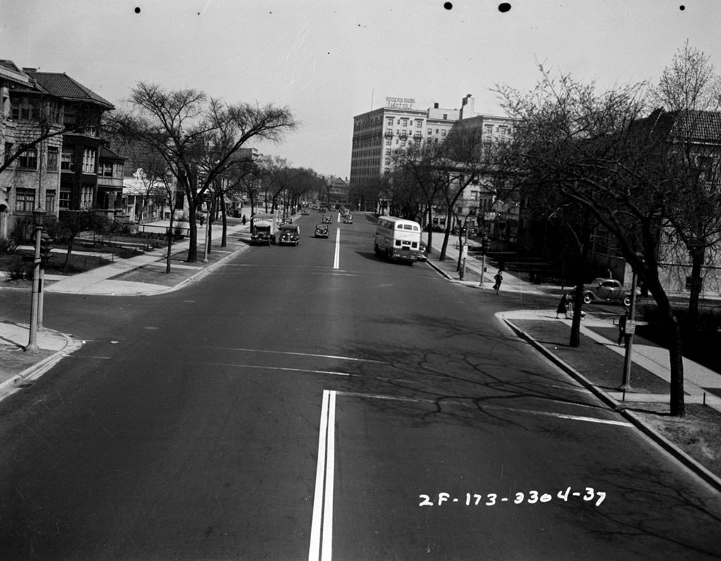 Traffic Intersection at Sheridan Road and North Shore Ave, Image 02