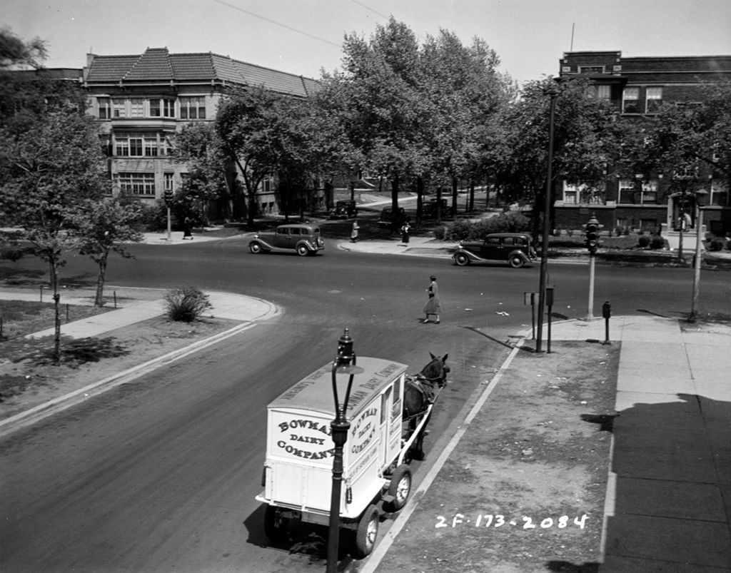 Miniature of Traffic Intersection at Sheridan Road and North Shore Ave, Image 01