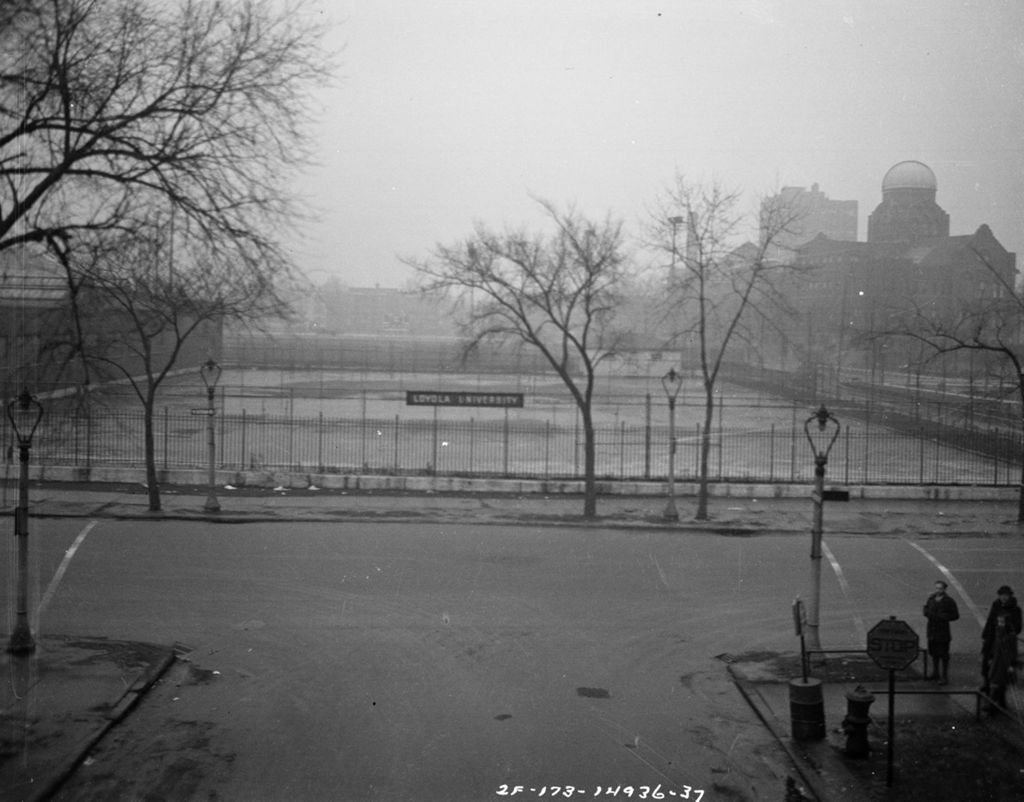 Traffic Intersection at Sheridan Road and Kenmore Ave, Image 01