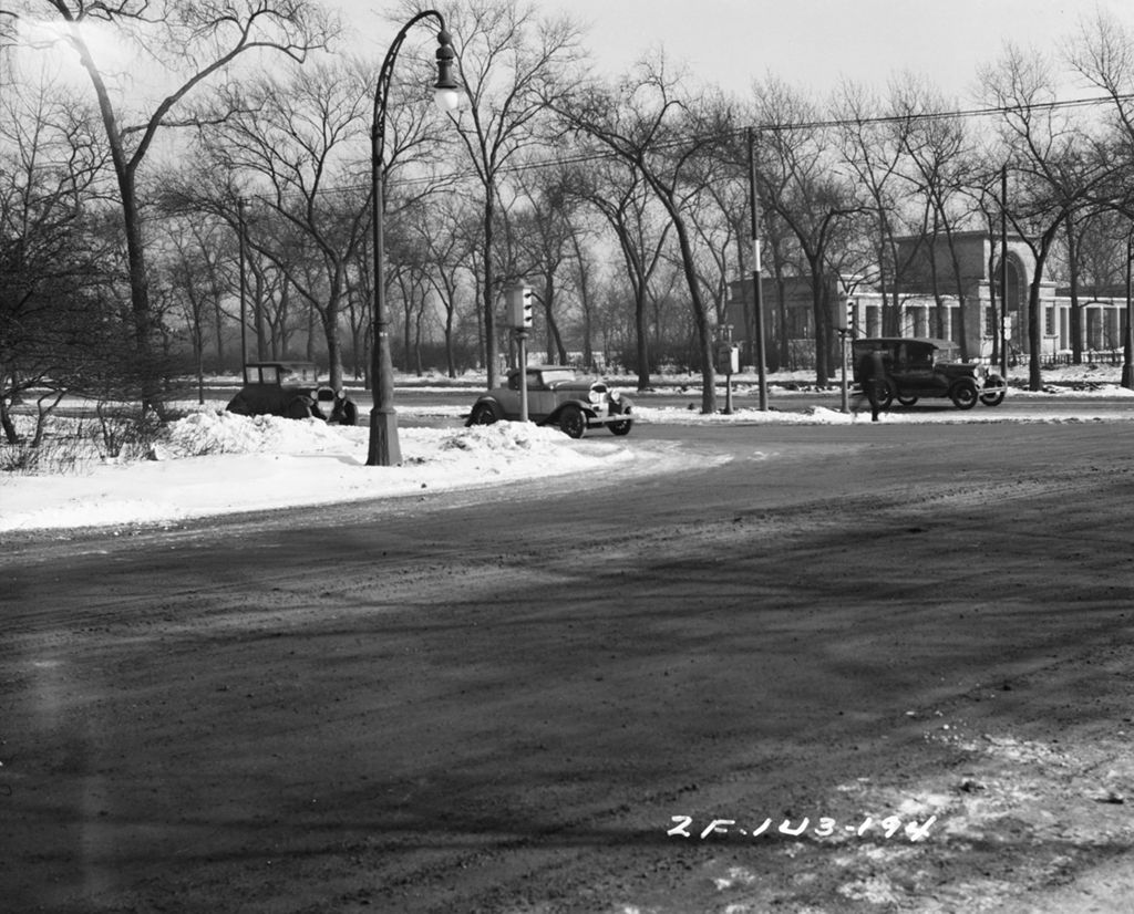 Traffic Intersection at Ogden Blvd and Albany Ave, Image 04