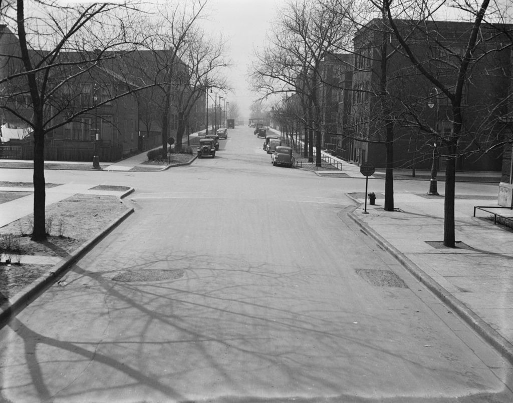 Traffic Intersection at Oakley Blvd and Huron, Image 02