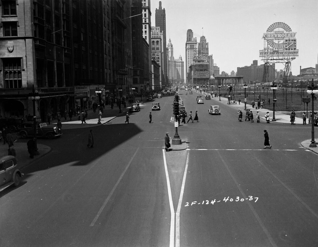 Miniature of Traffic Intersection at Michigan Blvd and Monroe Street, Image 07